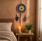 Atrapasueños multicolor mediano hecho a mano en Bali con cuentas y plumas