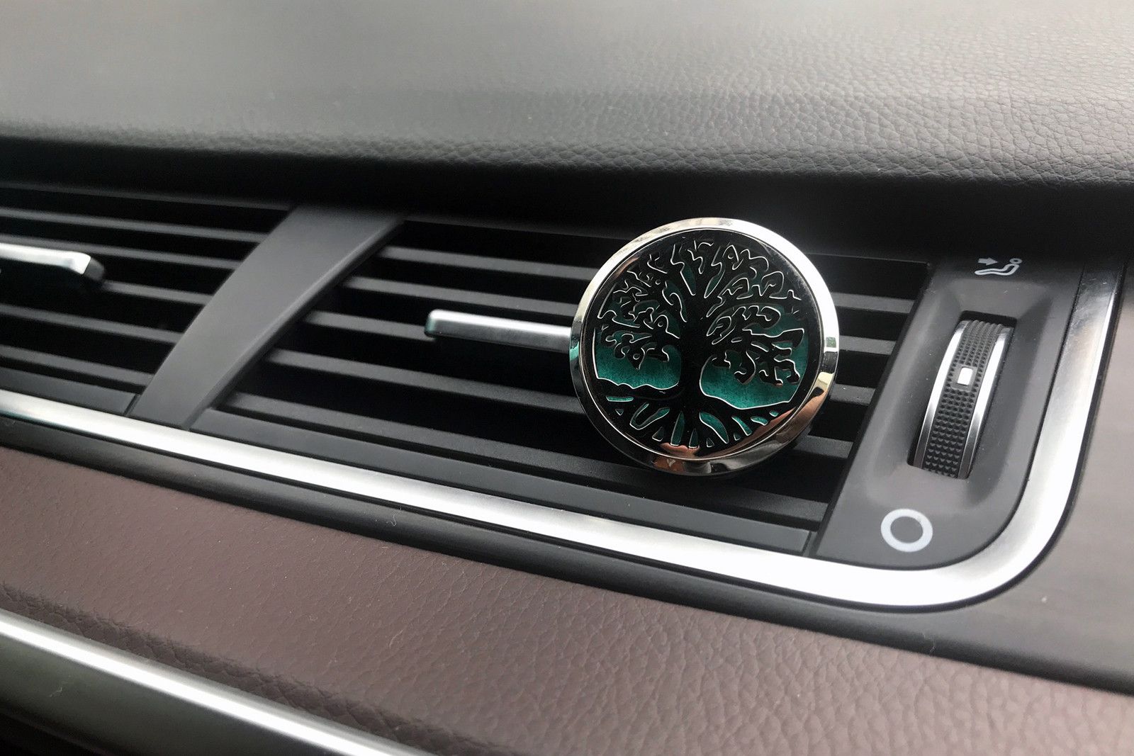Difusor de Aromaterapia para Coche Árbol de la Vida de Acero Inoxidable