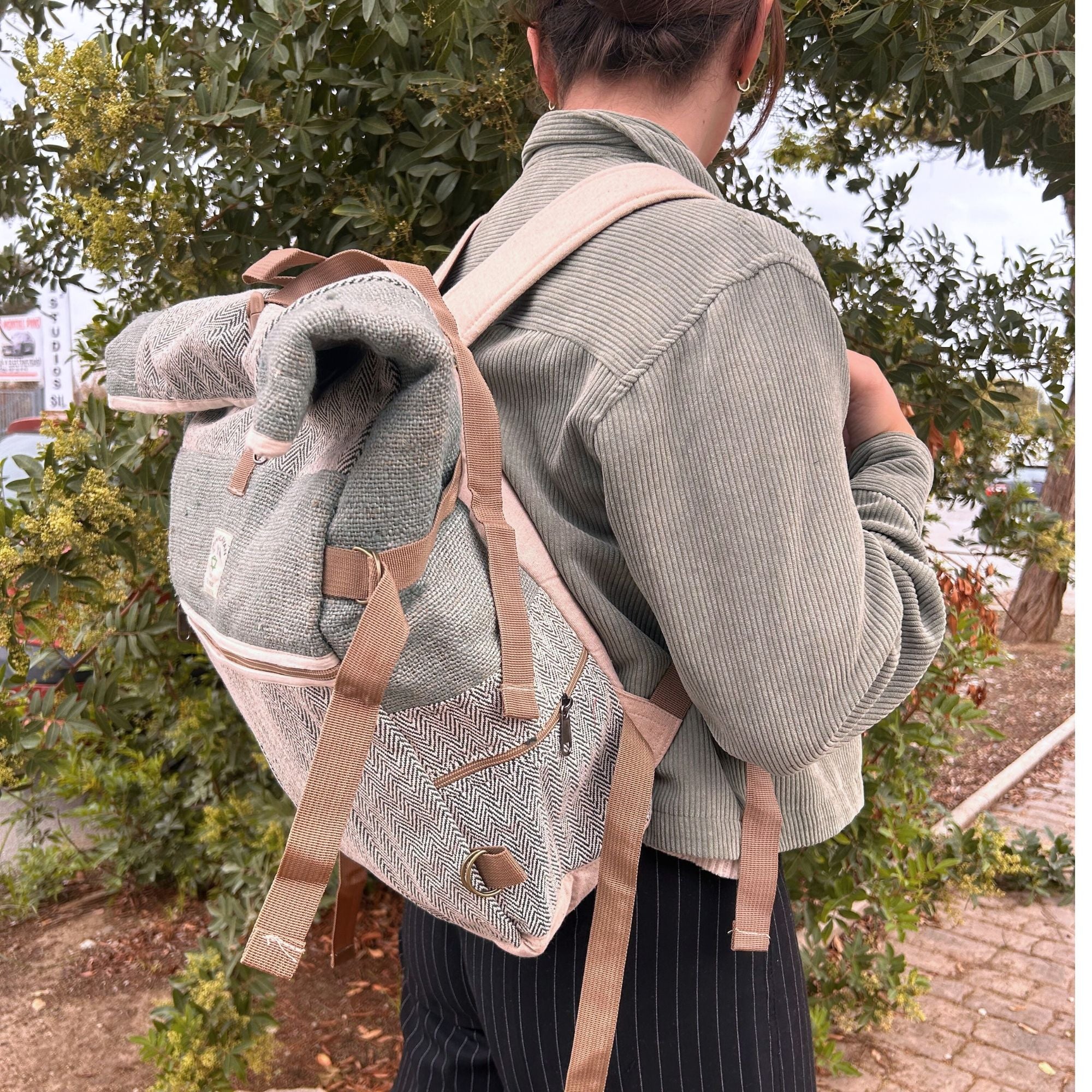 Mochila de Cáñamo para Viajes Color Salvia