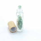 Botella roll on con piedras preciosas Aventurina tapa de madera 10 ml