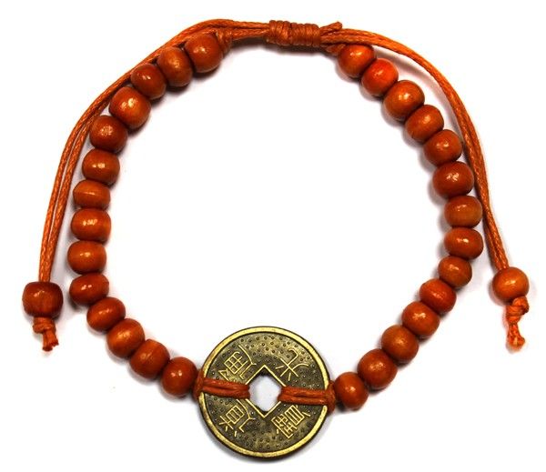 Pulsera Feng Shui de buena suerte anaranjada con cuentas de madera y monedas chinas