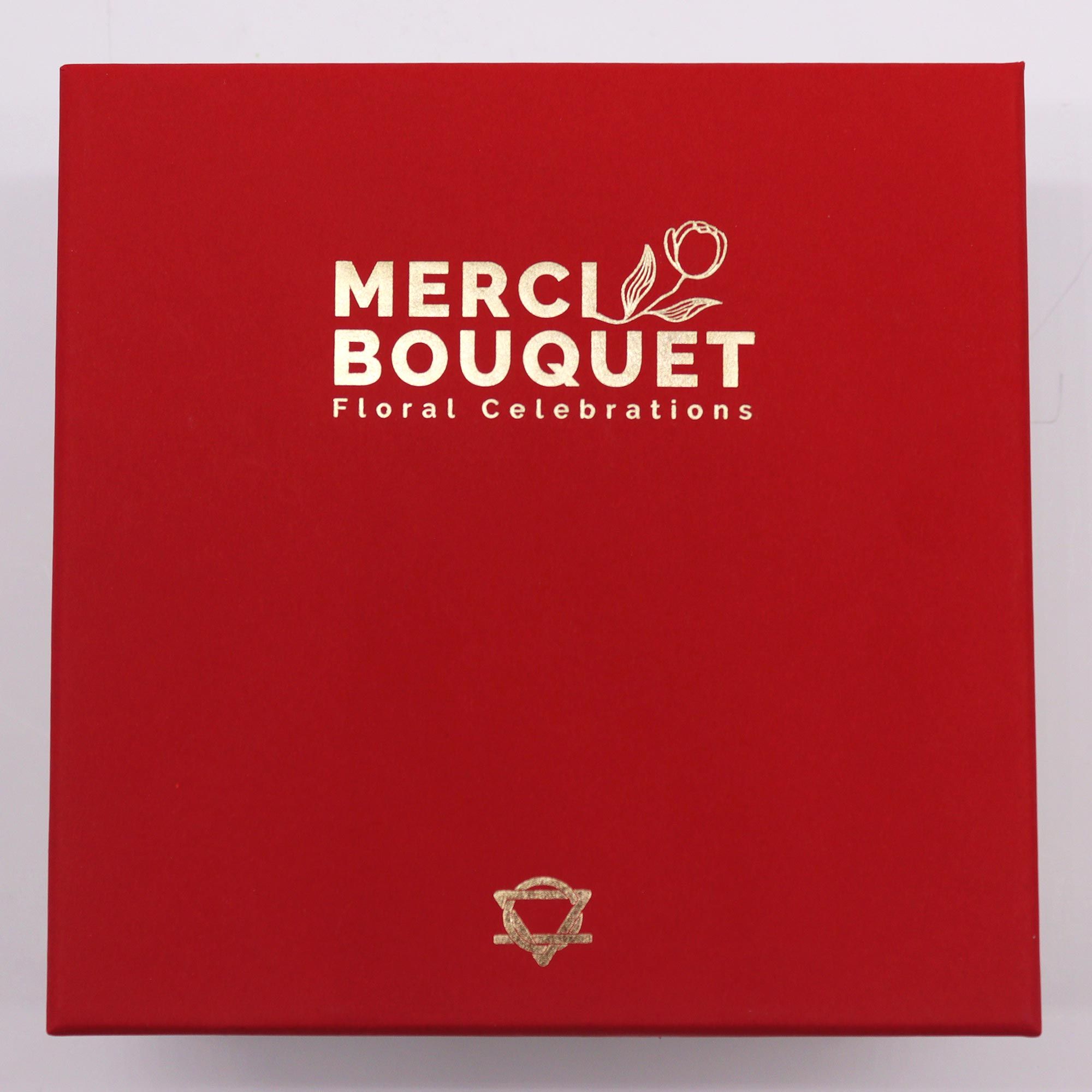 Caja regalo flores de jabón rosas rojas clásicas